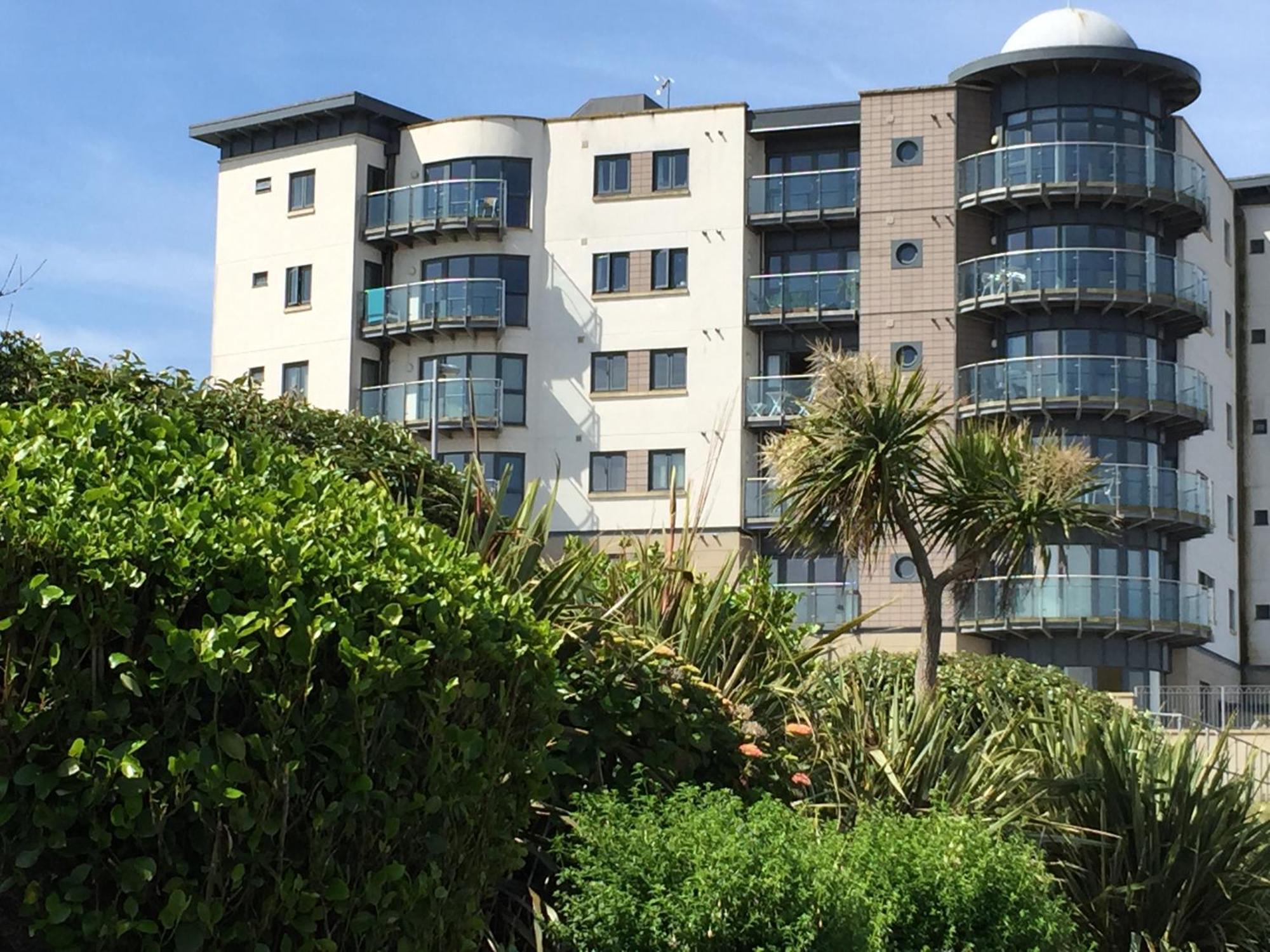 2Bed With Pool & Sea View Apartment Newquay  Exterior photo